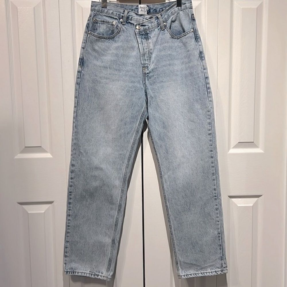 Princess Polly High Rise Asymmetrical Button Fly Light Wash Loose Fit Jeans Sz 8